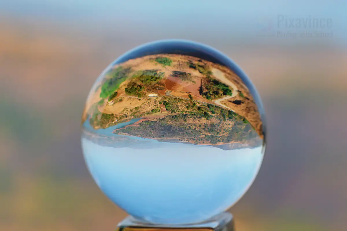 glass_ball Crystal Ball